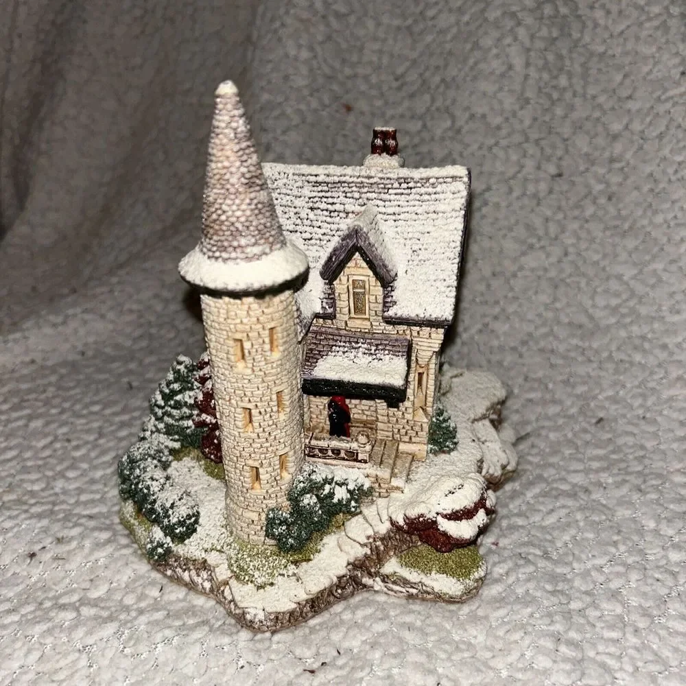 Lilliput Lane‎ - Highland Lodge (1992) - Christmas Lodge House Christmas